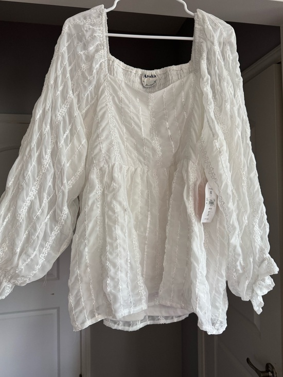 ARULA Tops - Arula White Sequin Textured Babydoll Blouse Puff Sleeve Size B 1X Boho NWT